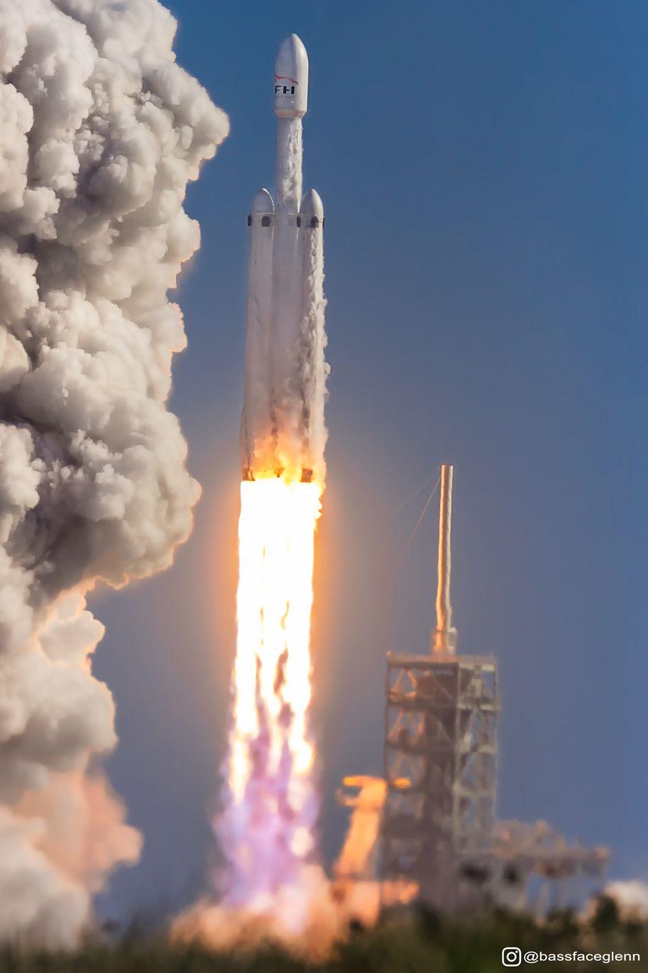 FH Falcon Heavy Logo - Falcon Heavy Liftoff! Shot 4 miles away with camera connected to a ...