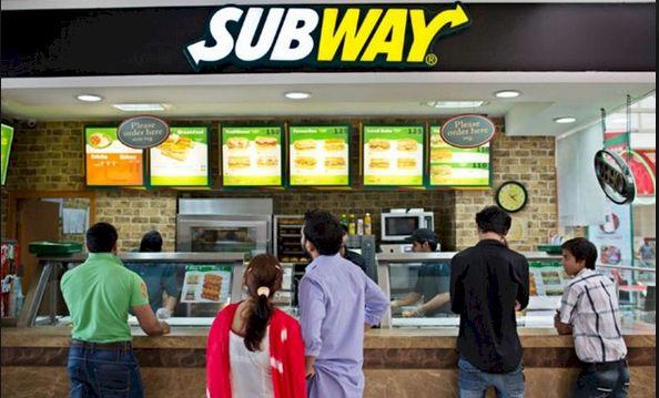 Restrurant Food Store Logo - The Subway Logo Design and the History Behind the Business