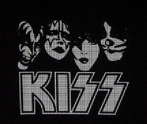 Kiss Logo - Kiss Logo Crochet Pattern