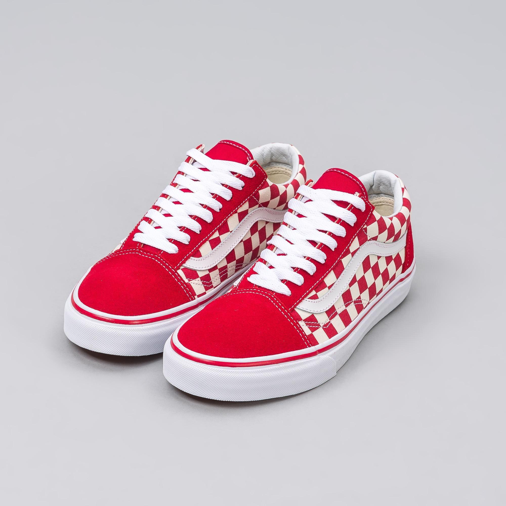 red checkered mens vans