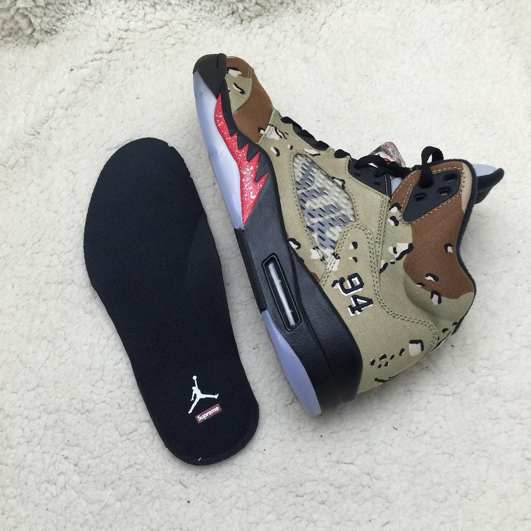 Camo Supreme Jordan Logo - Supreme X Nike Air Jordan V Supreme X Nike Air Jordan V - Sneakers ...