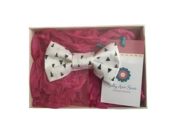 Red Bow Tie with White Triangles Logo - Gents Bow Tie in white with black triangles print fabric