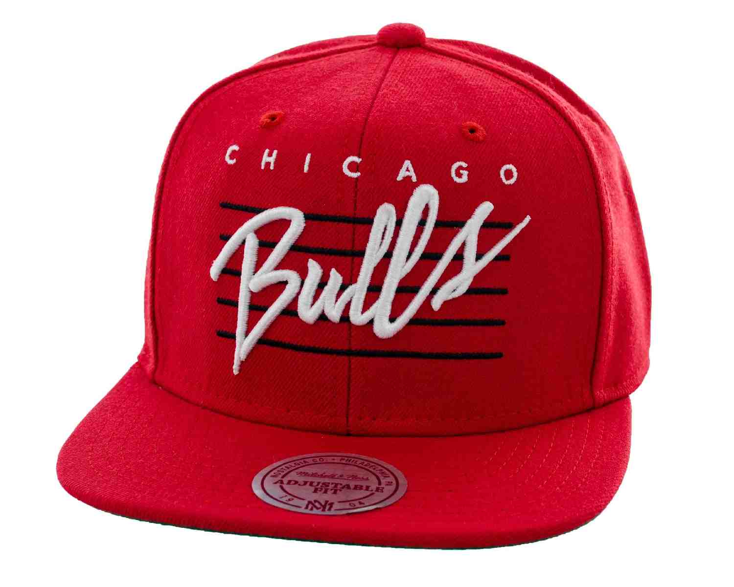 Bulls Cursive Logo - Caps MITCHELL & NESS Retro Script Chicago Bulls BULLS