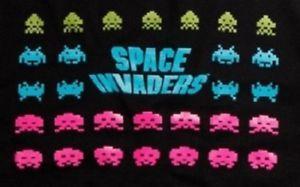Space Aliens Logo - SPACE INVADERS: ALIENS LOGO T SHIRT EXTRA LARGE