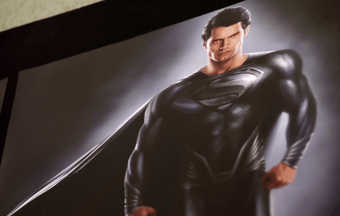 Superman Black Suit Logo - Superman's black suit isn't in Justice League and here's why