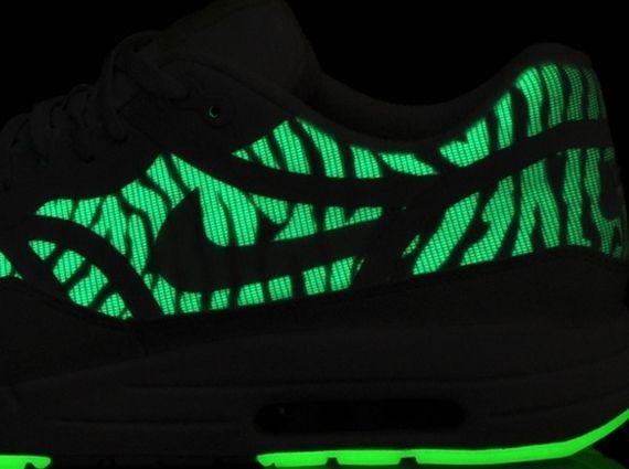 Glow in the Dark Nike Logo - Nike Air Max 1 Premium Tape Glow in the Dark