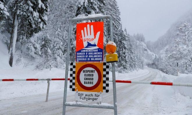 Snow Skier Logo - Alps snow: Avalanche kills three skiers near Lech, Austria - BBC News