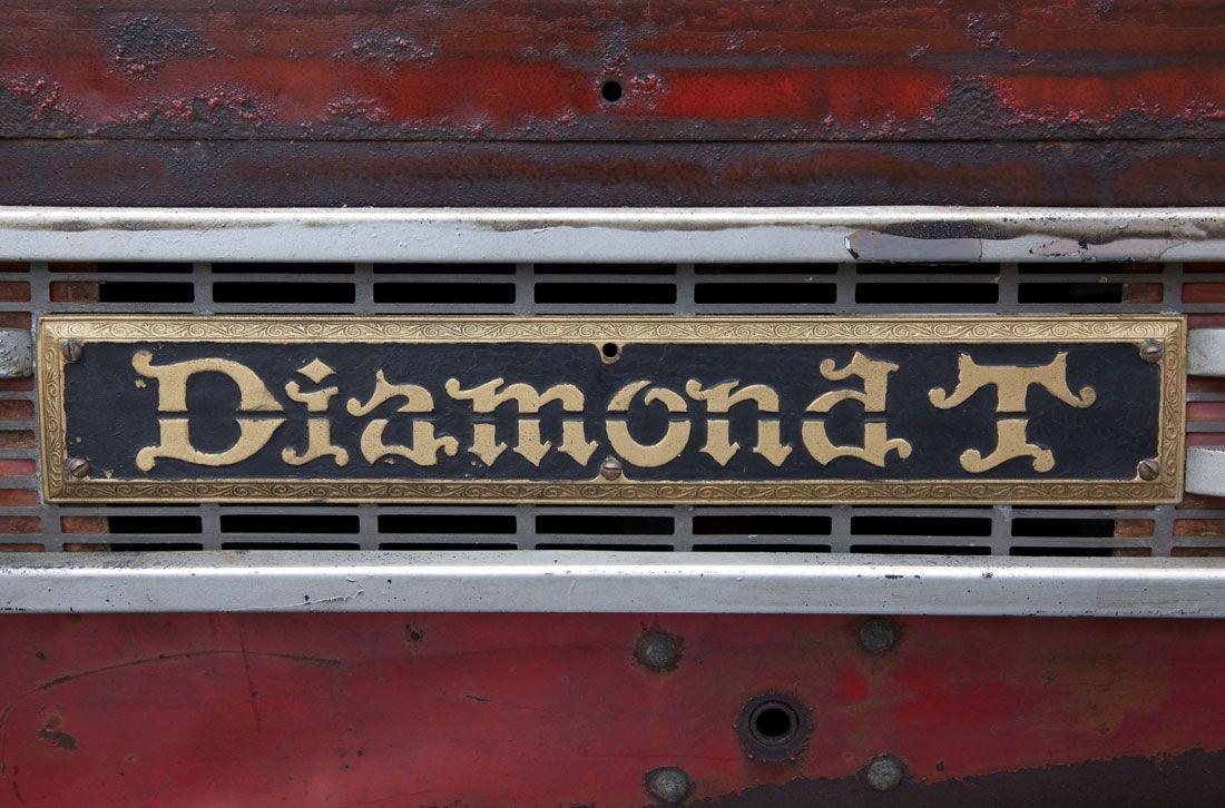 Diamond T Logo - Diamond T | Cartype