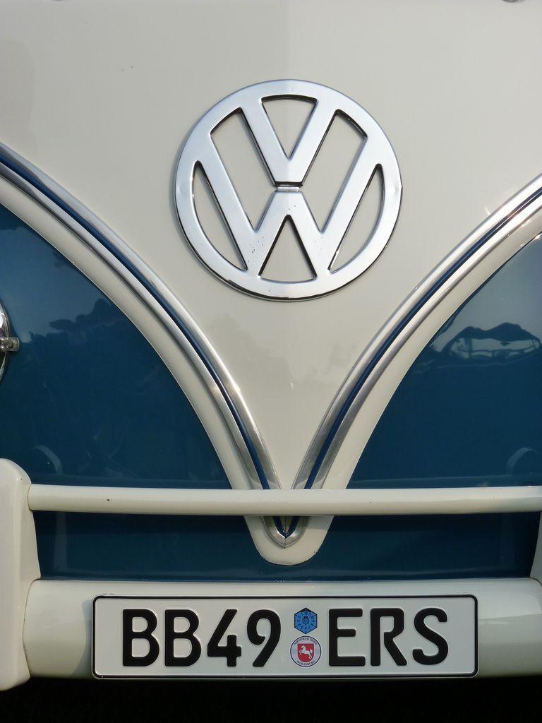 Volkswagen Bus Logo - VW Bus Logo | Gordon Calder - 6 Million Views - Thanks! | Flickr