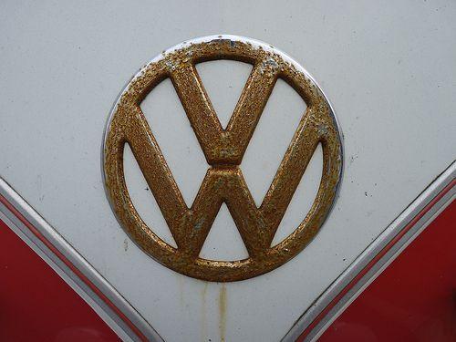 Volkswagen Bus Logo - VW Bus Logo - Rust in Peace.... - a photo on Flickriver