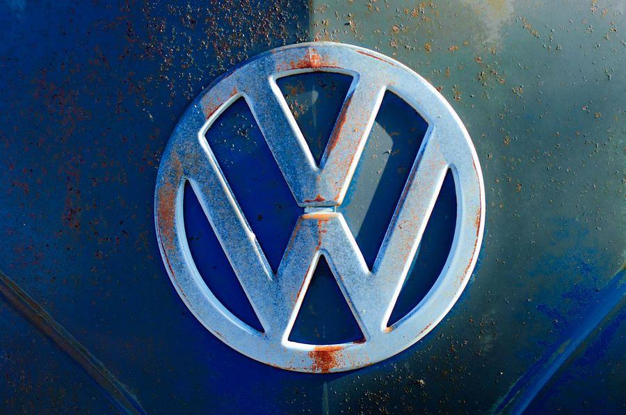 Volkswagen Bus Logo - Volkswagen Vw Bus Front Emblem Photograph