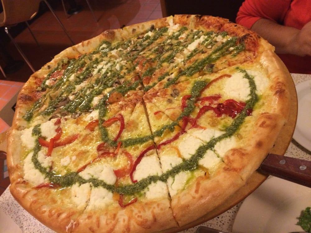 Pagliacci Pizza Logo - 2 Verde Primo, 1 2 Pesto Primo