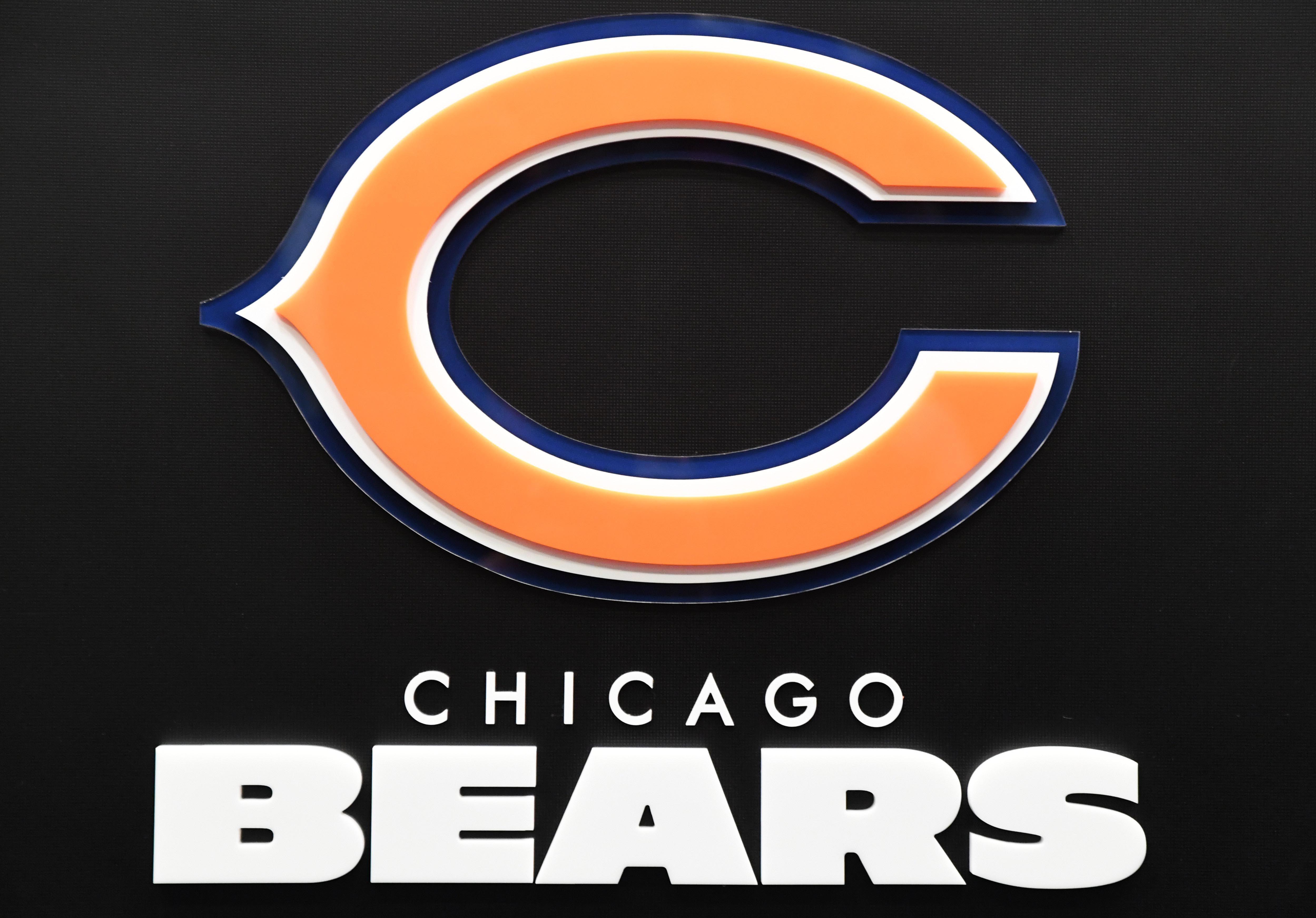 NFL Bears Logo - The 2017 Chicago Bears NFL Draft Party Review