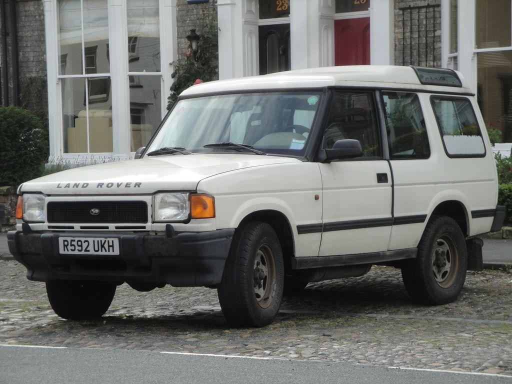 1997 Land Rover Logo - 1997 Land Rover Discovery | This Discovery caught my eye due… | Flickr