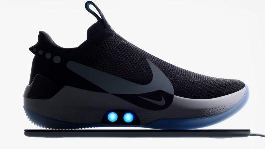 Lace Basketball Logo - You can lace Nike's Adapt BB shoes with a smartphone app