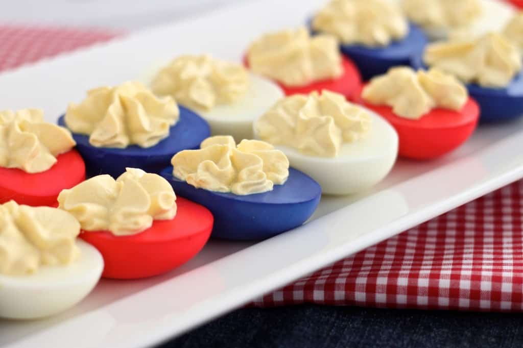 Red White and Blue Food Logo - How to color deviled eggs (colored egg whites)