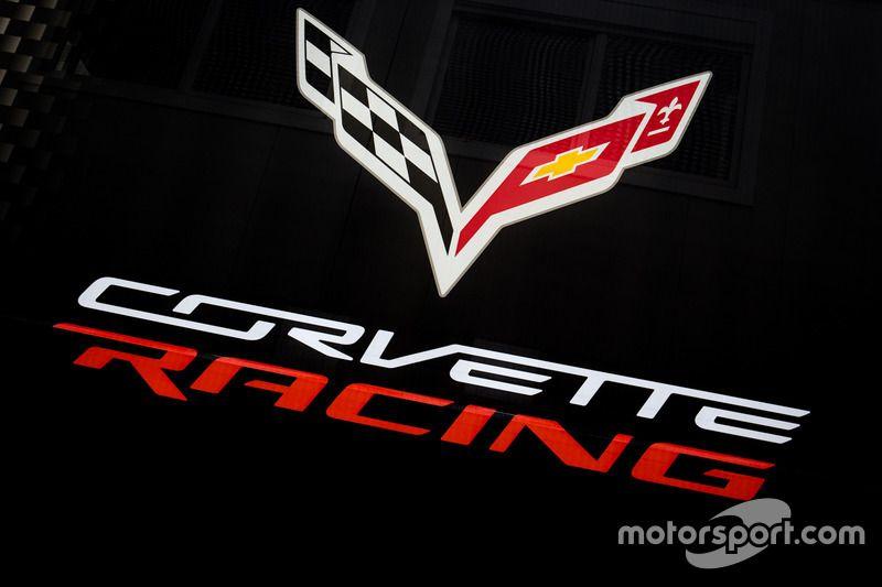 Corvette Racing Logo - Corvette Racing logo at 24 Hours of Le Mans - Le Mans Photos