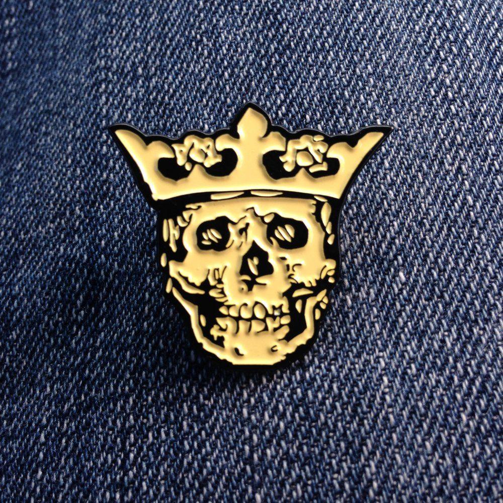 Yellow King Logo - Royal Buttons skull king logo pin - yellow | royalbuttons
