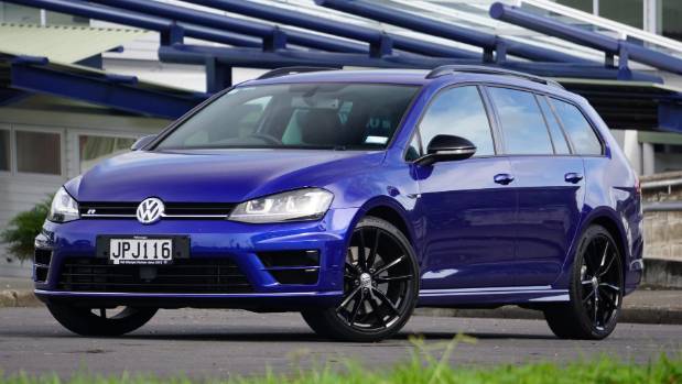 VW Wolf Logo - Volkswagen Golf R wagon is a wolf in suburban clothing. Stuff.co.nz