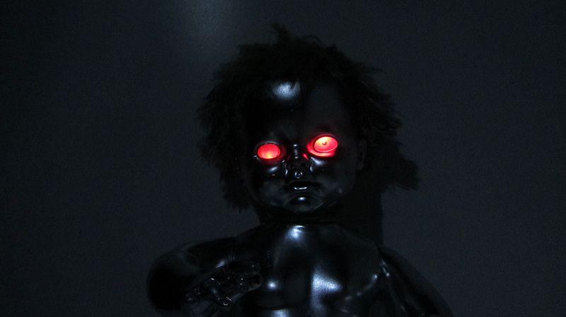 Red-Eyed Robot Logo - Futuristic Sci-Fi Robotic Looking Toy Doll With Working Red Eyes - 7 ...