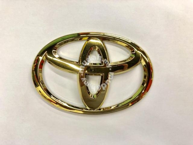 Gold Toyota Logo - Toyota logo gold 130x88 cm universal toyota gold - Car Accessories ...