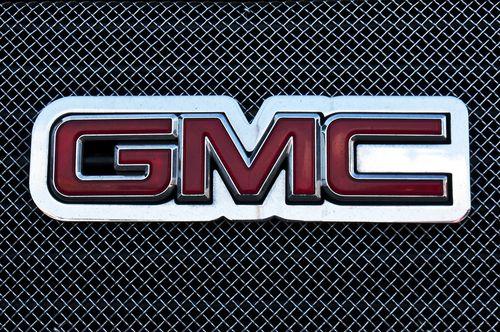 GMC Acadia Logo - 2018 GMC Acadia Full-Size Luxury SUV Features Comfort & Safety ...