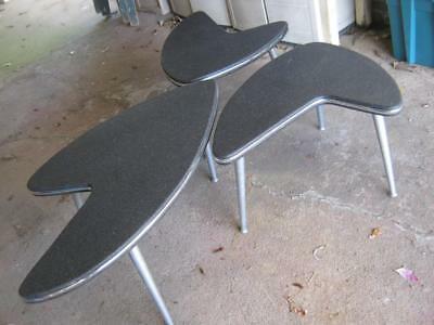 That Has 2 Silver Boomerangs Logo - MID CENTURY MODERN Kidney Boomerang Coffee Table 2 Endtables Silver