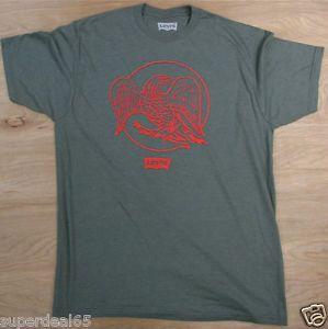 Grey and Red Eagle Logo - Levi's T Shirt Levis Strauss & Co Green Grey Red Eagle Levis | eBay