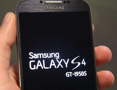 Samsung Galaxy S4 Logo - How to fix Galaxy S4 won't boot and keeps flashing its logo