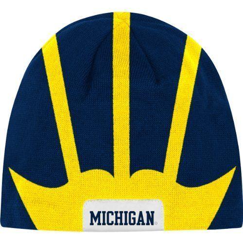 University of Michigan Helmet Logo - Michigan Wolverines Helmet Knit Hat. Go Blue!