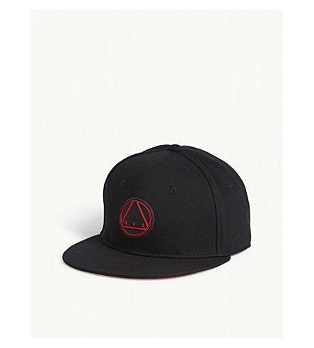 MCQ Logo - MCQ ALEXANDER MCQUEEN - Triangle logo cotton snapback cap ...