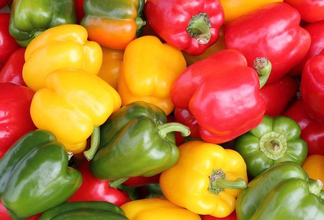 Red and Yellow Bell Logo - What's the difference between green, orange and red peppers? | MNN ...