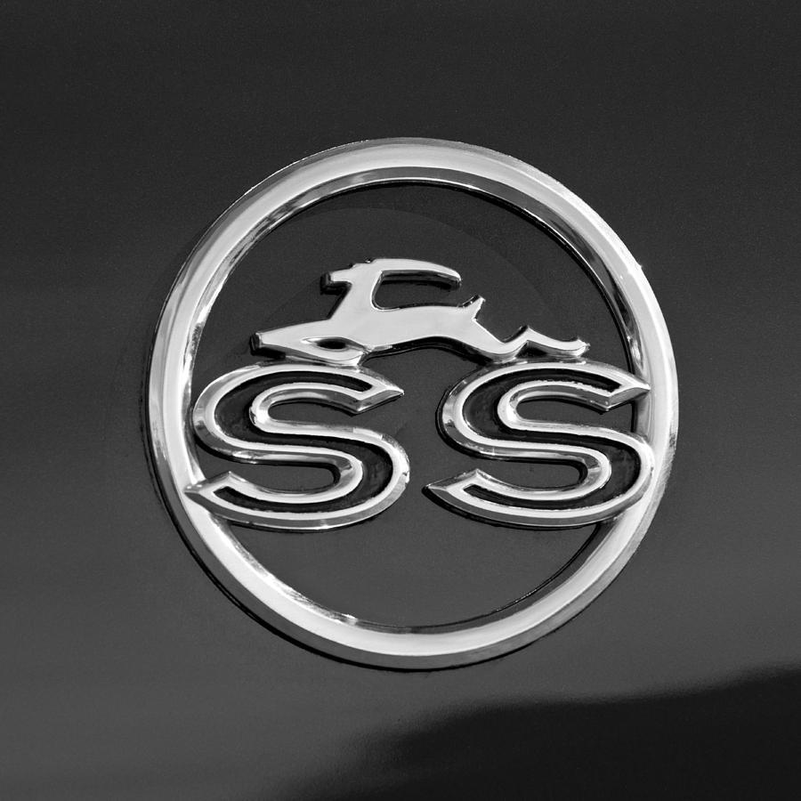 Impala SS Logo - 1963 Chevrolet Impala Ss Emblem Photograph by Jill Reger