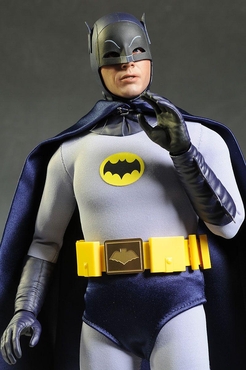 Adam West Bat Logo - Review and photos of Hot Toys 1966 Batman action figure