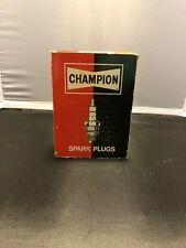 1965 Champion Spark Plug Logo - Champion Spark Plug 8 Transistor AM Radio Model SPR 810