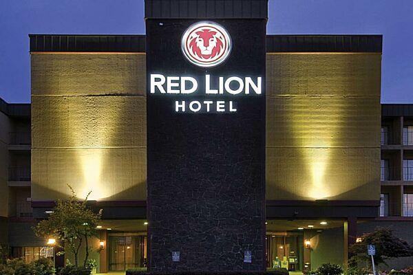 Red Lion Hotels Corporation Logo - Case Study. Red Lion Hotels