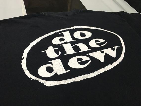 Do the Dew Logo - Vintage Mountain dew shirt Do the dew big logo Black Size XL