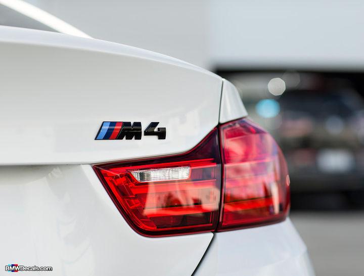 BMW M4 Logo - BMW Black M4 Emblem