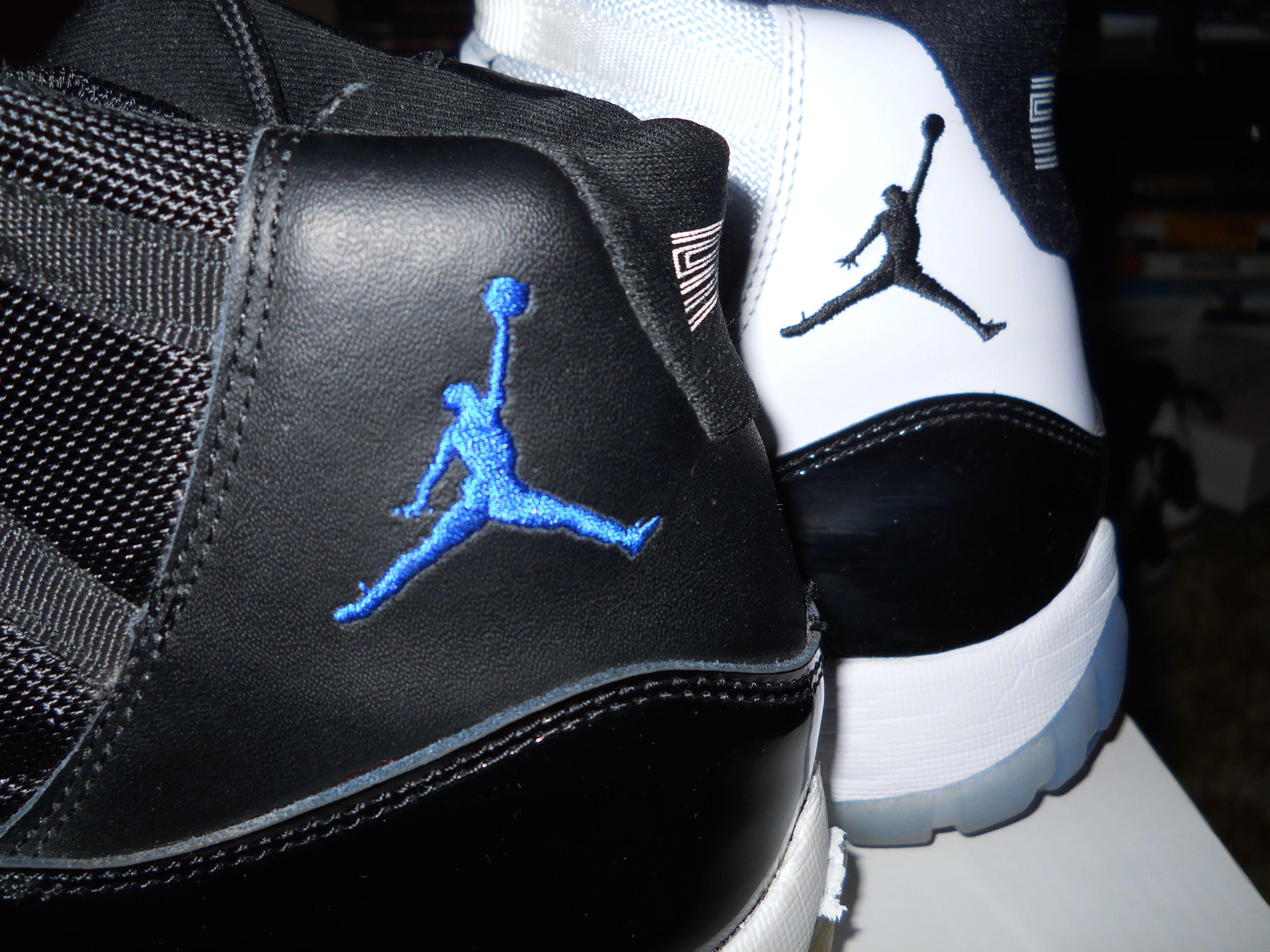 Fake Jordan Jumpman Logo - REAL vs. FAKE – Guide to spot fakes using Air Jordan 11 ...