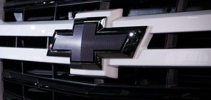 2018 Chevrolet Logo - 6.2L V8, 10-Speed Auto Not In Store For 2018 Chevy Suburban | GM ...