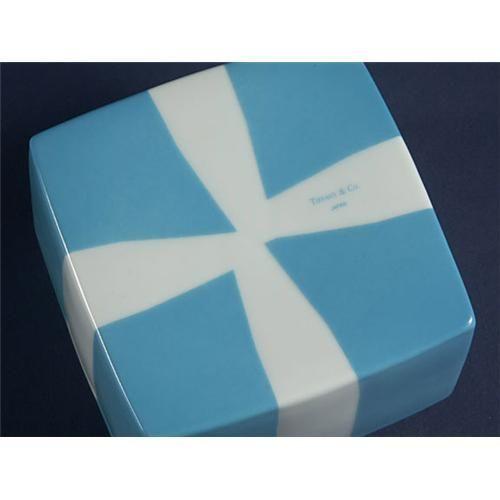 Tiffany Box Logo - TIFFANY PORCELAIN BOX