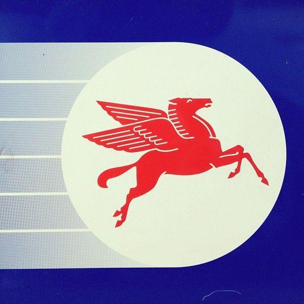Mobil Oil Horse Logo - Update: Mobil Oil Pegasus Logo (original: Can't remember this logo ...