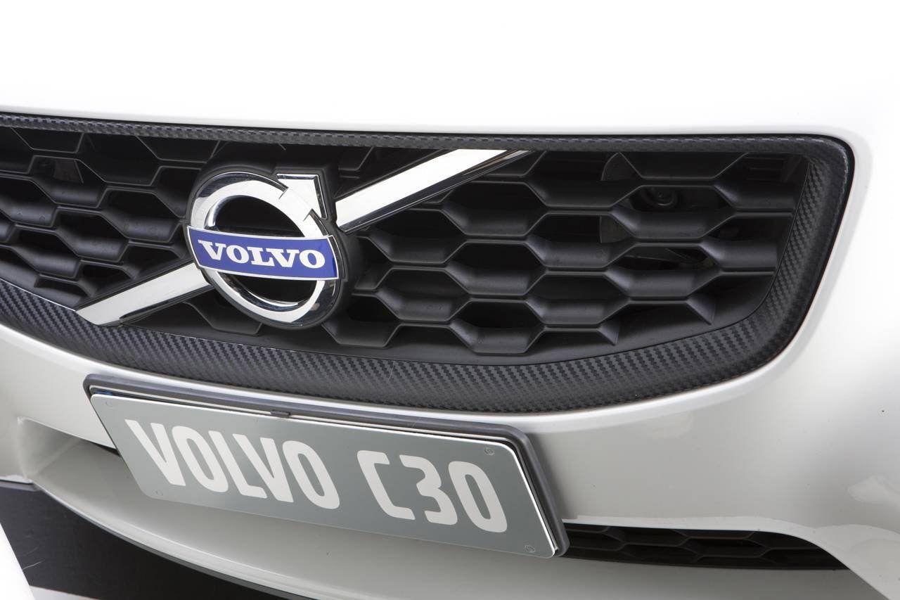 Volvo Car Logo - Volvo Logo, Volvo Car Symbol Meaning and History. Car Brand Names.com