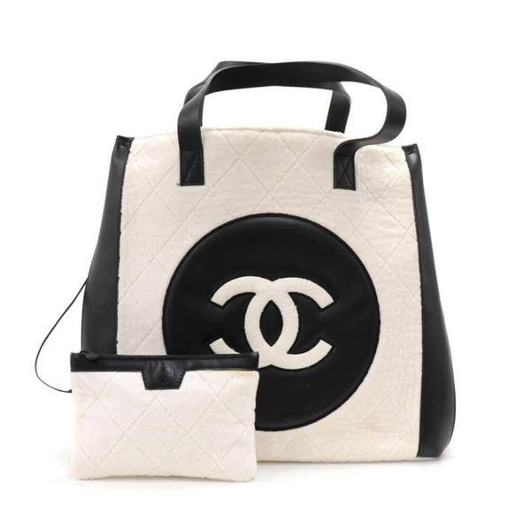 Chanel White CC Logo - Chanel White Quilted Cotton & Leather CC Logo XLarge Shoulder Tote ...