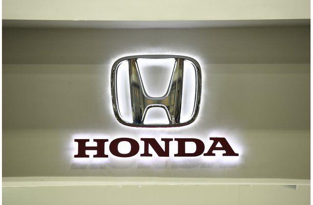 American Honda and Kia Car Company Logo - Honda vs. Hyundai: Battle of the Brands | U.S. News & World Report