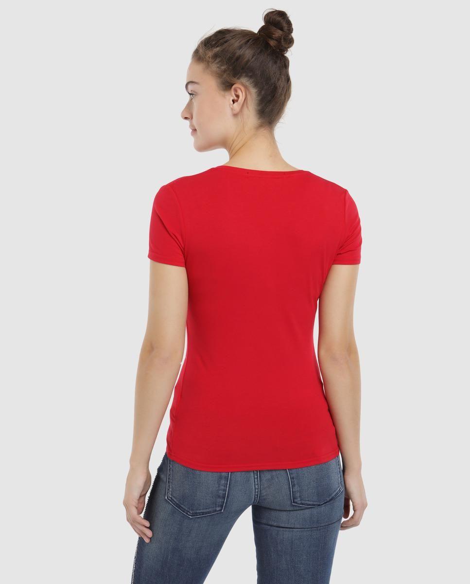 Guess the in Red V Logo - Guess V-neck T-shirt With Logo in Red - Lyst