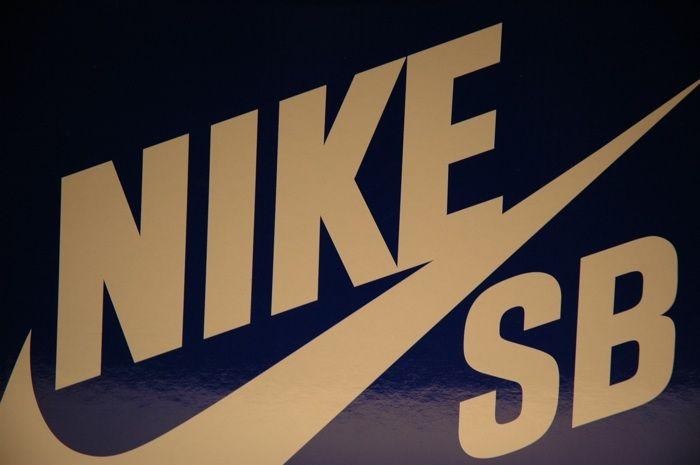 Gold Nike Logo - Nike Logo - Logos Pictures
