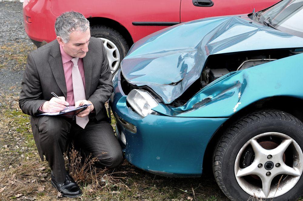 Automotive Damage Adjuster Logo - Daily responsibilities of an auto claims adjuster