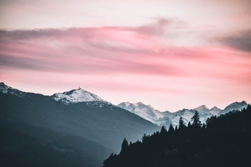 Pink and Blue Light Mountains Logo - 1000+ Amazing Pink Background Photos · Pexels · Free Stock Photos