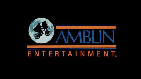 E.T. The Extra-Terrestrial Logo - Gremlins Original Poster Reveals An Awesome Amblin Easter Egg